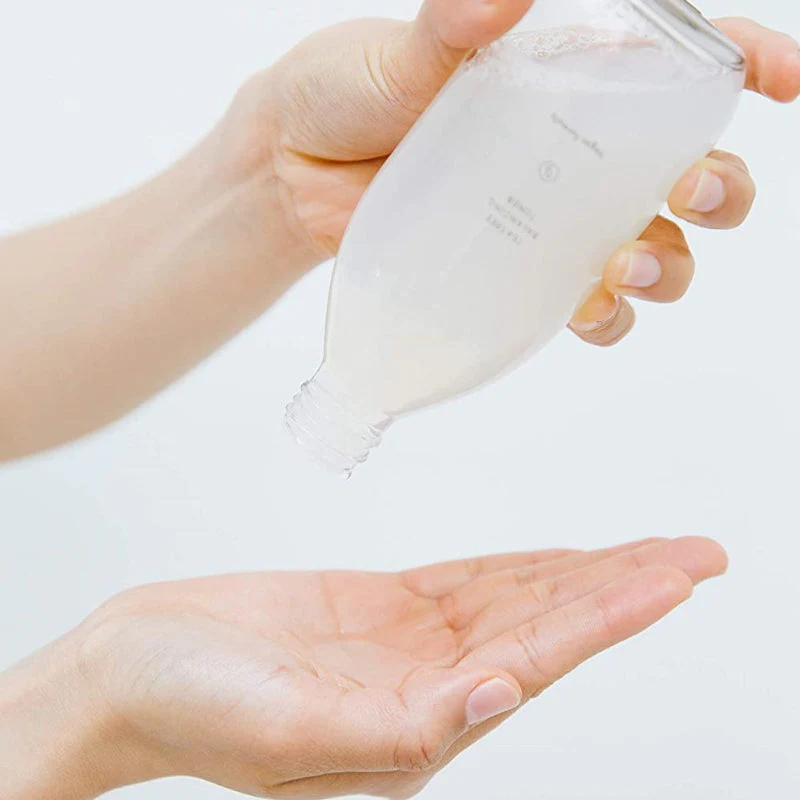 Tea Tree Balancing Toner - Image 6