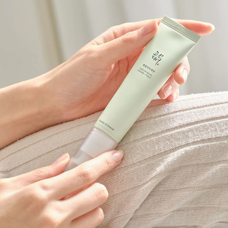 Light On Serum Centella + Vita C - Image 13
