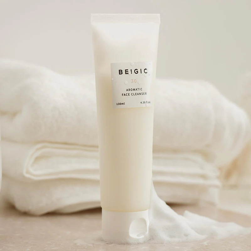 Aromatic Face Cleanser - Image 2