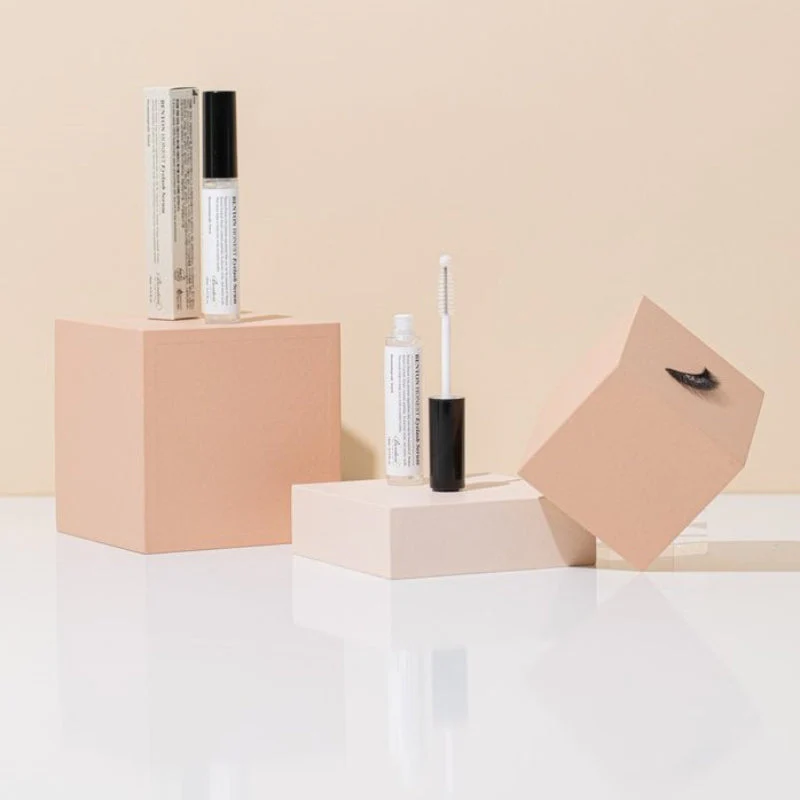 Honest Eyelash Serum - Image 4