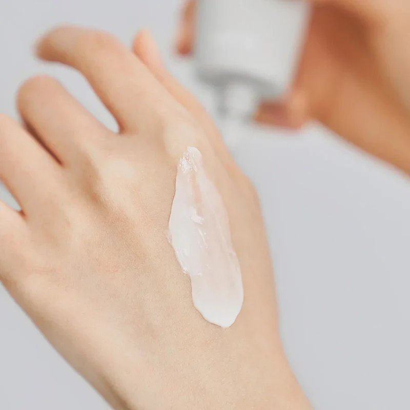 Dual Barrier Skin Wearable Cream - Image 9