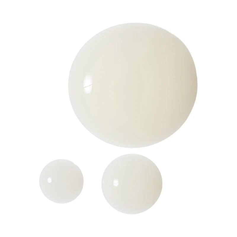 0.1% Gentle Retinol Serum - Image 3