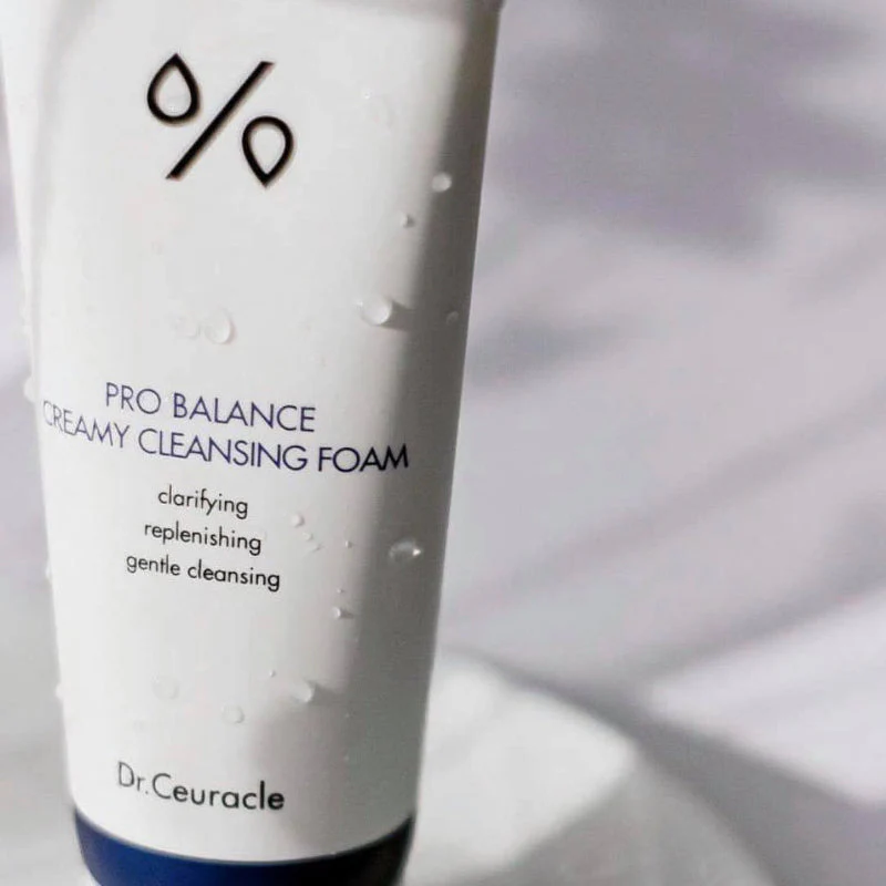 Pro Balance Creamy Cleansing Foam - Image 4