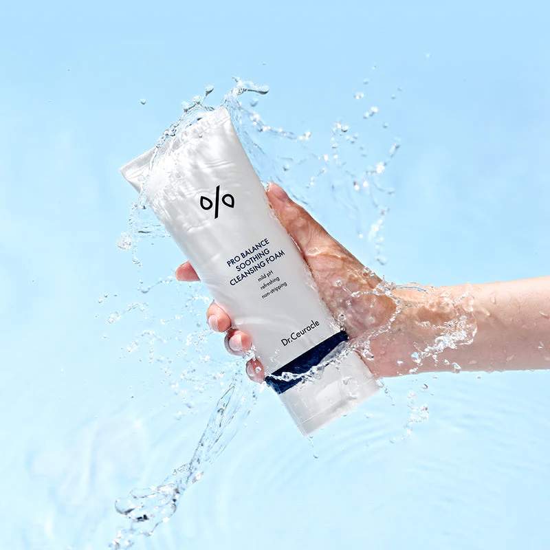 Pro Balance Soothing Cleansing Foam - Image 9