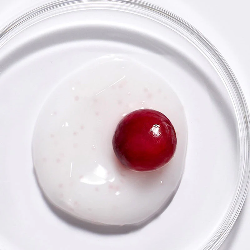 Vegan Active Berry Lifting Cream - Image 3