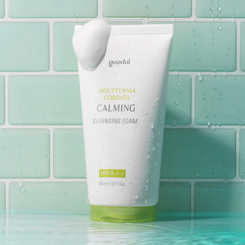 Houttuynia Cordata Calming Cleansing Foam - Image 3