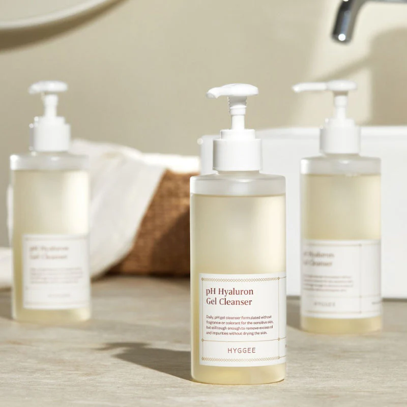 pH Hyaluron Gel Cleanser - Image 5