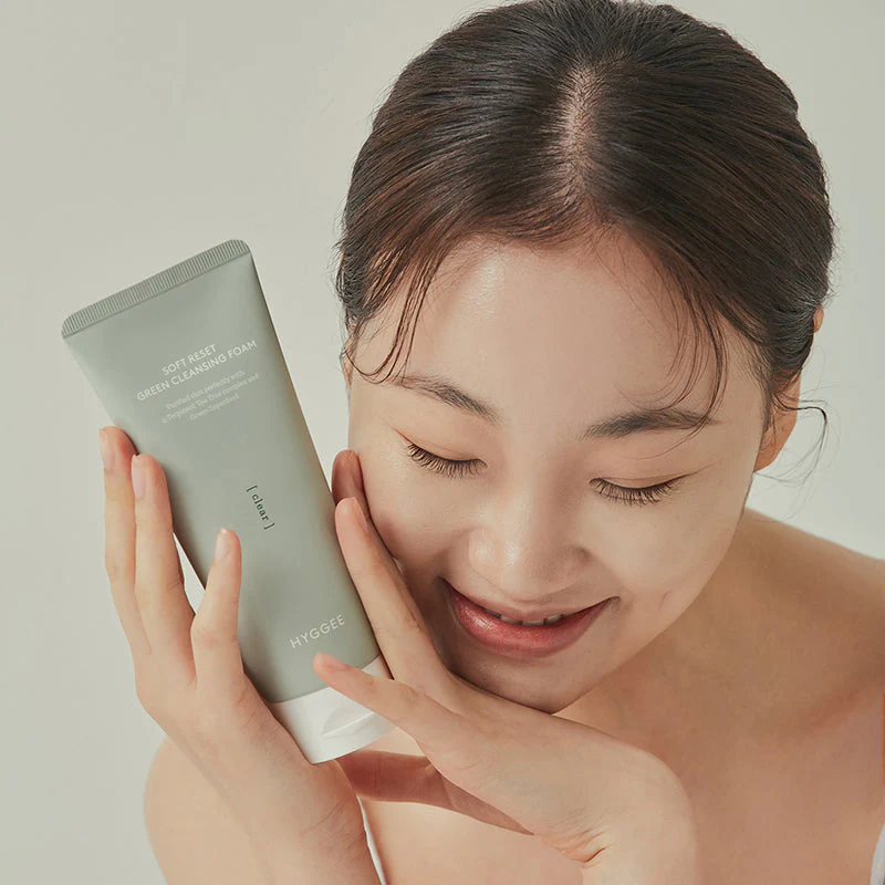 Soft Reset Green Cleansing Foam - Image 8