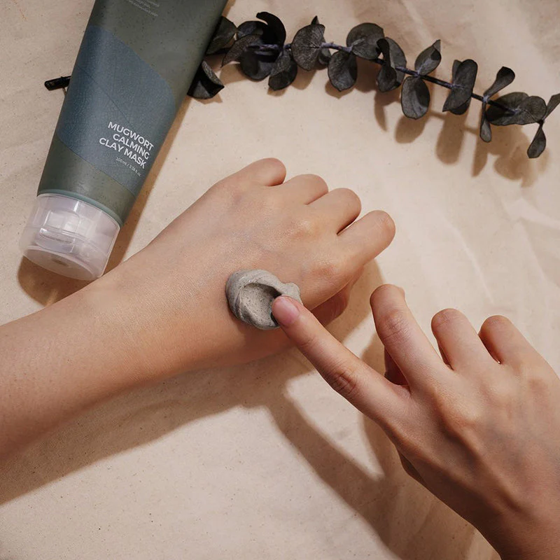 Mugwort Calming Clay Mask - Image 5