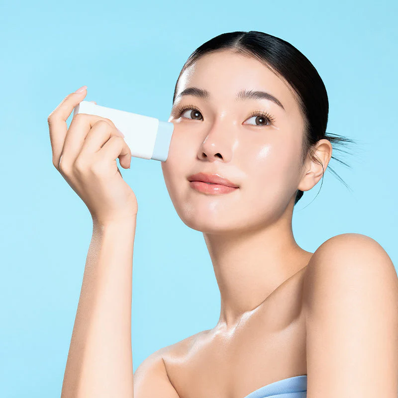 Waterfull Hyaluronic Acid Cooling Sun Stick - Image 4