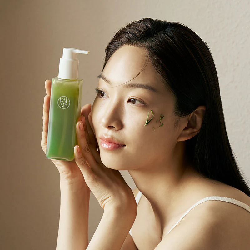 Rosemary Relief Gel Cleanser - Image 4