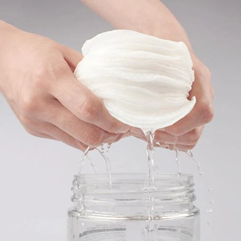 Pure Pearlsation PH Balancing Quick Cleansing Pad - Image 3