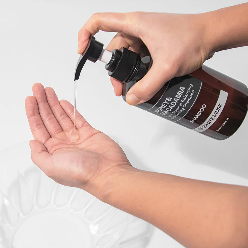 Honey & Macadamia Shampoo - Image 2