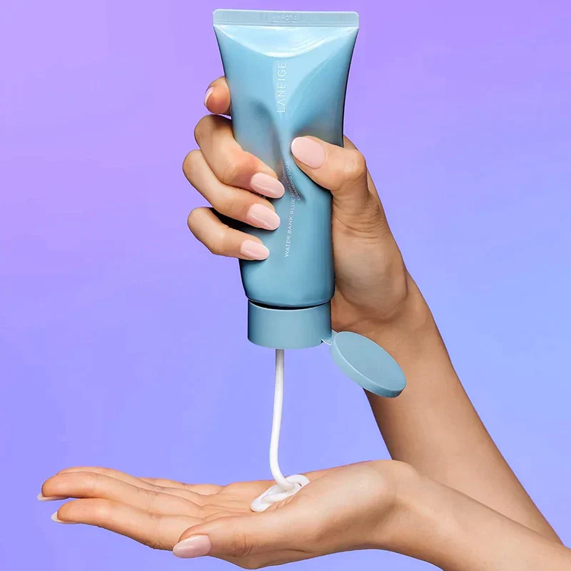 Water Bank Blue Hyaluronic Cleansing Foam - Image 2