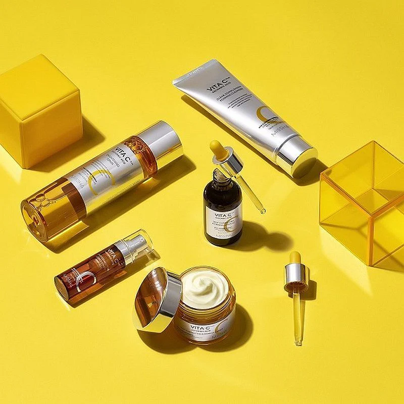 Vita C Plus Spot Correcting & Firming Ampoule - Image 5