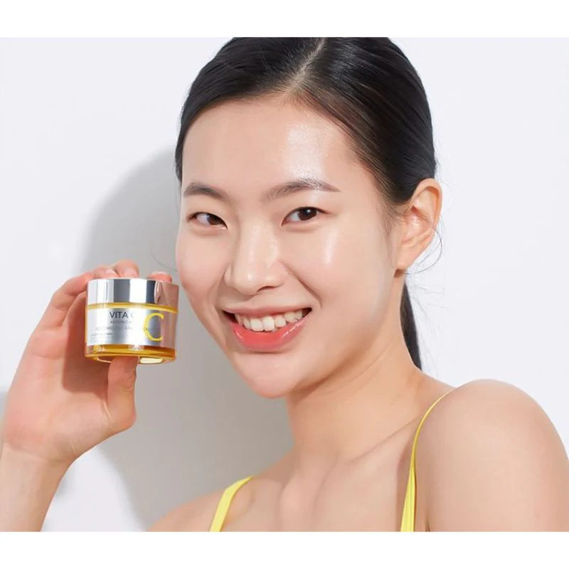 Vita C Plus Spot Correcting & Firming Cream - Image 3