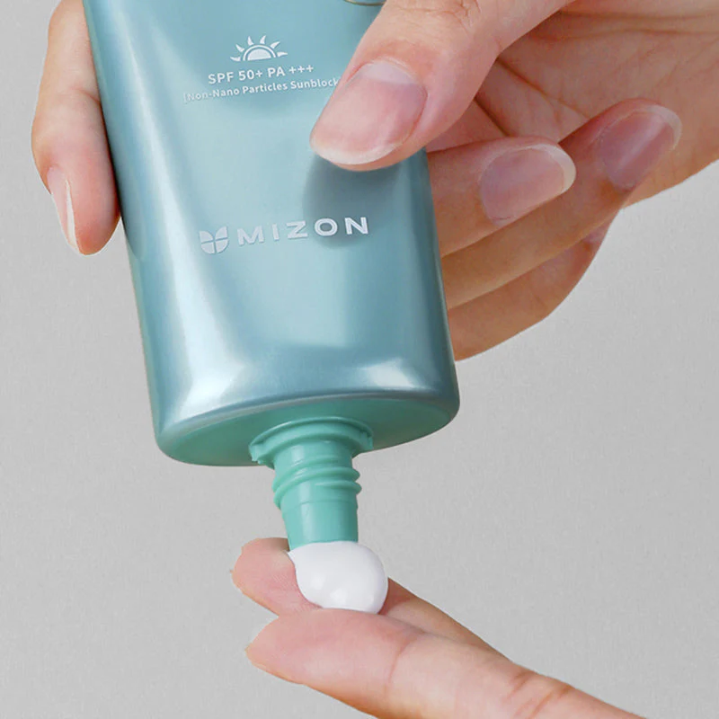 Cicaluronic Non-Nano Sunblock SPF50+ PA+++ - Image 3