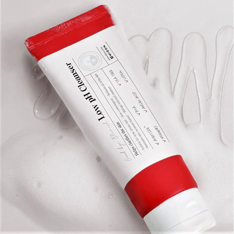 Good Bye Blemish Low Ph Cleanser - Image 3