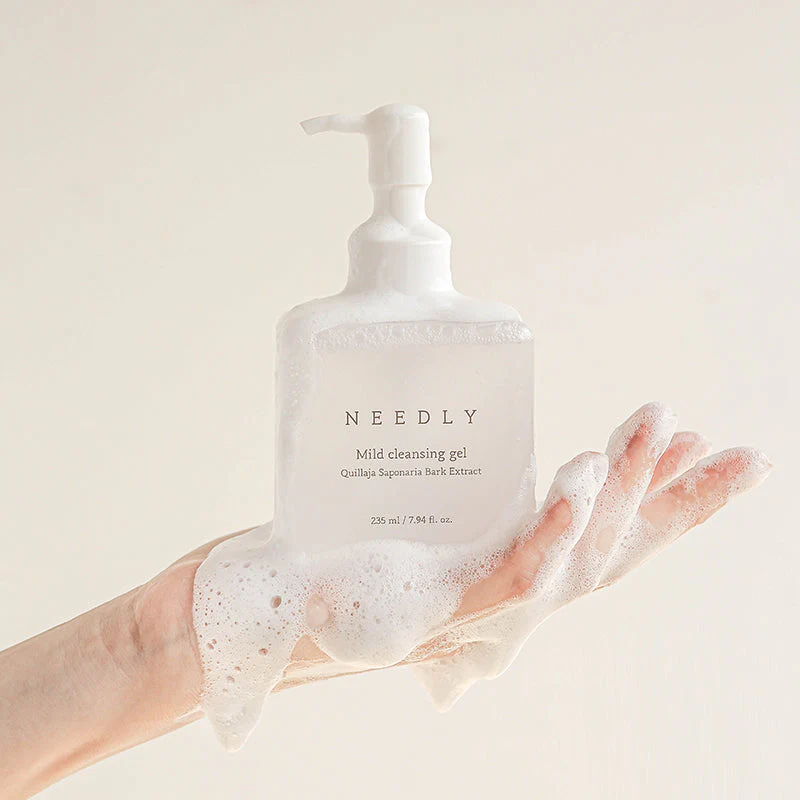 Mild Cleansing Gel - Image 2