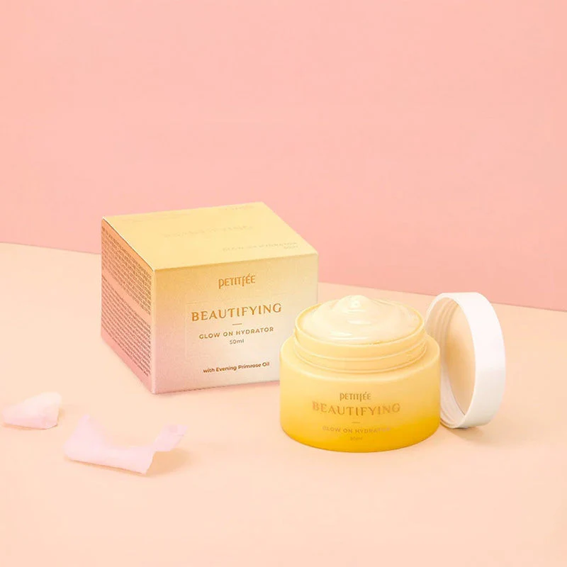 Beautifying Glow On Hydrator - Image 6