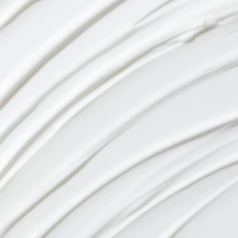 Luminous Ceramide Moisturizer - Image 3