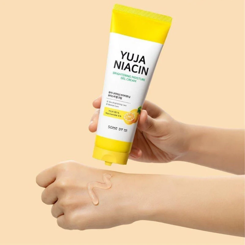 Yuja Niacin 30 Days Brightening Peeling Gel - Image 8