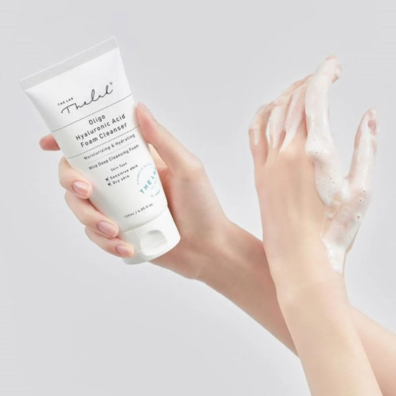 Oligo Hyaluronic Acid Foam Cleanser - Image 7